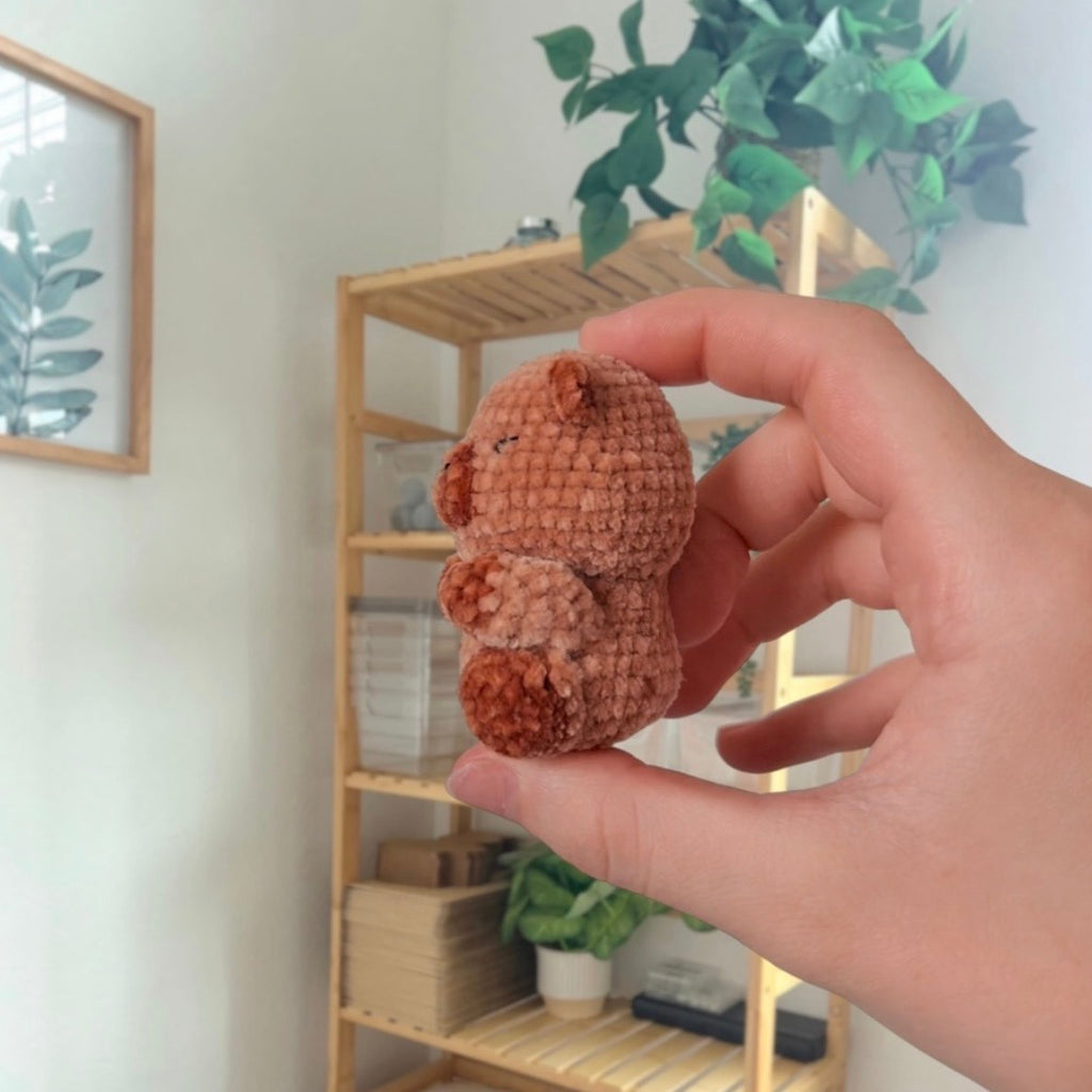 'Sitting Chubby Capybara' crochet amigurumi PDF pattern | US terms