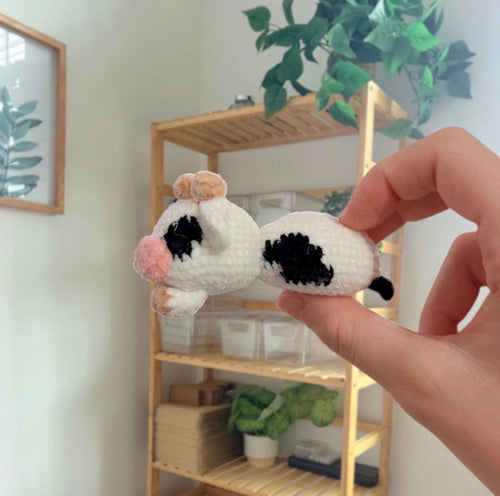 'Laying Chubby Cow' crochet amigurumi PDF pattern | US terms