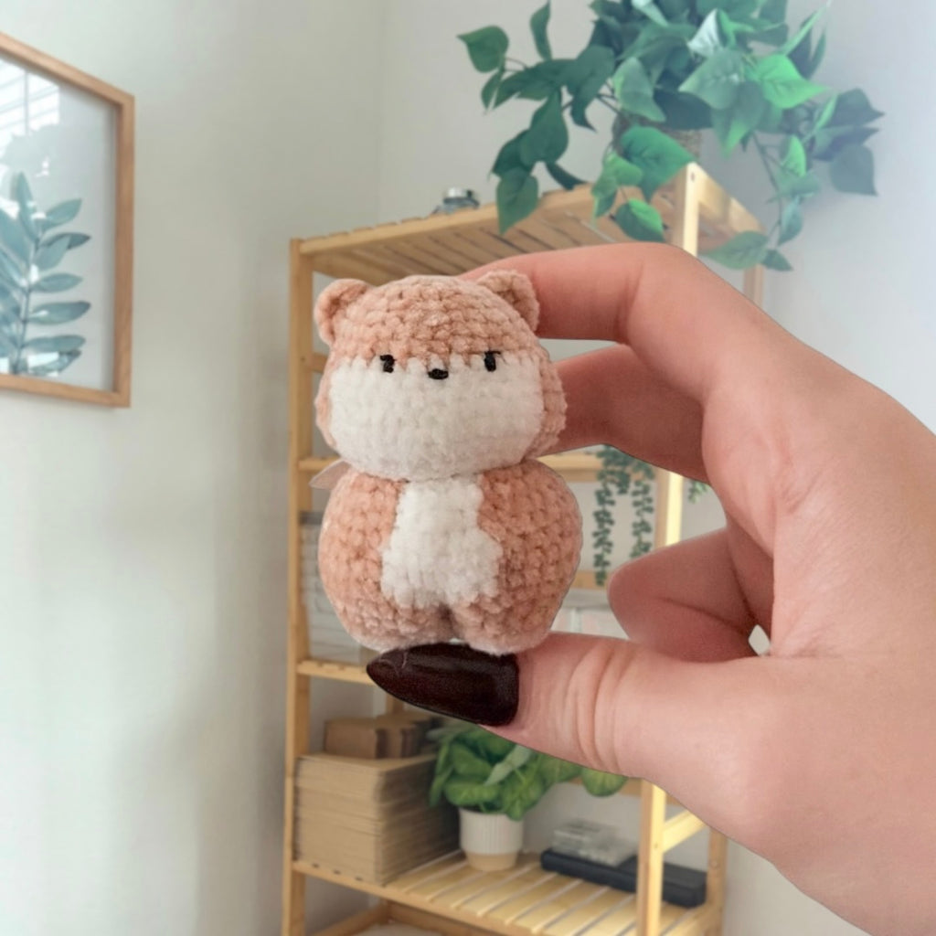 'Standing Chubby Hamster' crochet amigurumi PDF pattern | US terms