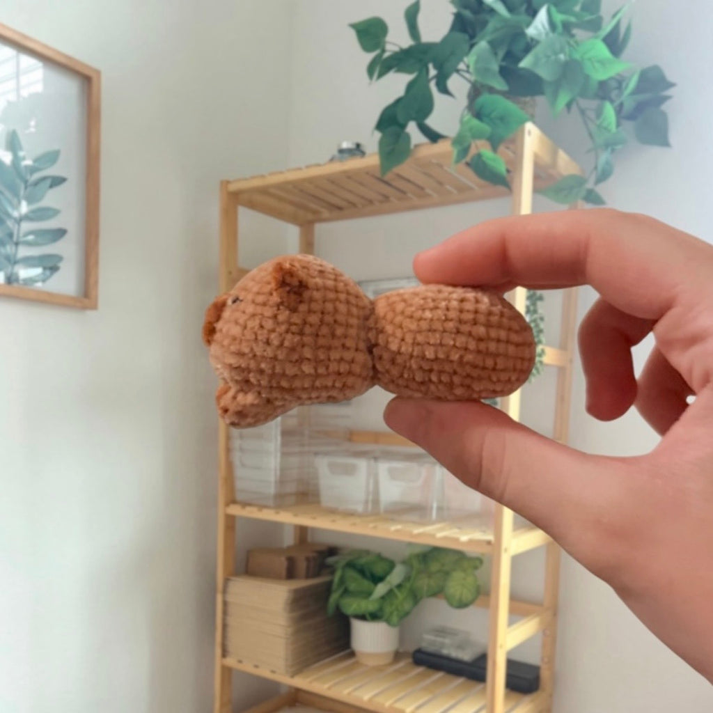 'Laying Chubby Capybara' crochet amigurumi PDF pattern | US terms