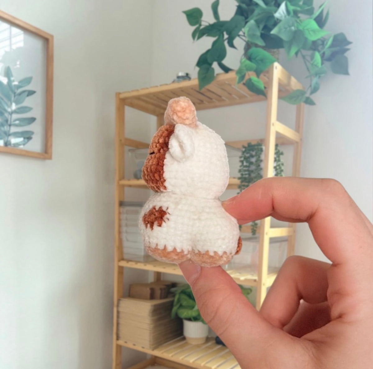 'Standing Chubby Goat' crochet amigurumi PDF pattern ||
US terms